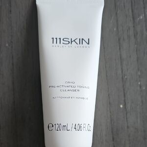 111SKIN Cryo Pre-Activated Toning Cleanser - White